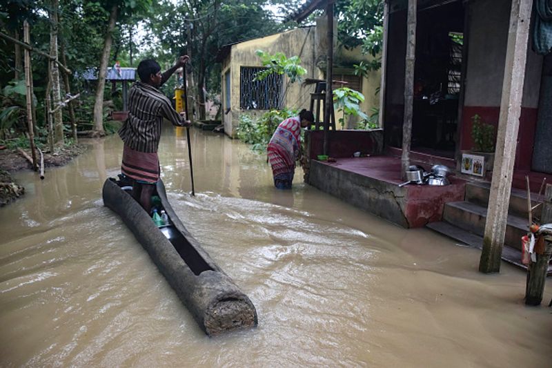 1225 villages were isolated in Madhya Pradesh Flood 2021