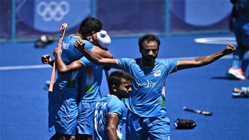 Indian Men Hockey Team created history by winning Bronze at Tokyo Olympics 2020, see their winning photos