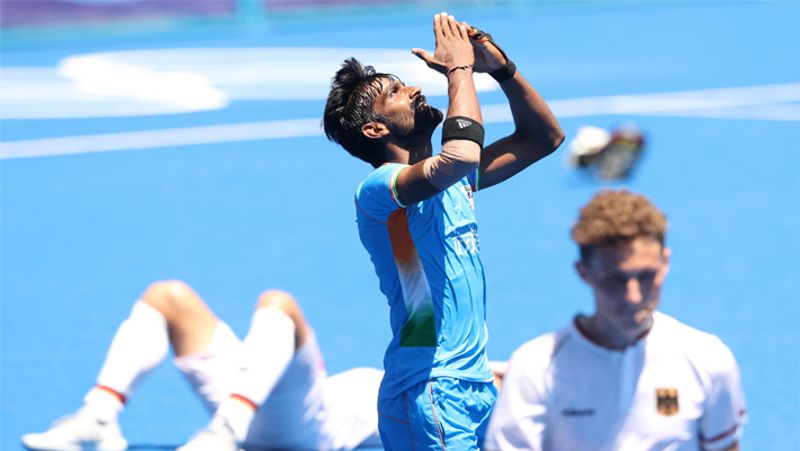 Indian Men Hockey Team created history by winning Bronze at Tokyo Olympics 2020, see their winning photos