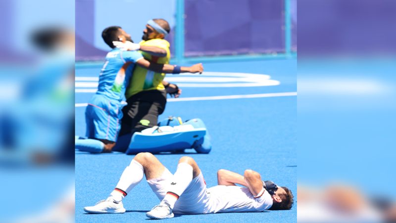 Indian Men Hockey Team created history by winning Bronze at Tokyo Olympics 2020, see their winning photos