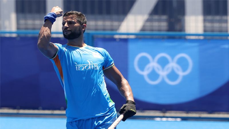 Indian Men Hockey Team created history by winning Bronze at Tokyo Olympics 2020, see their winning photos