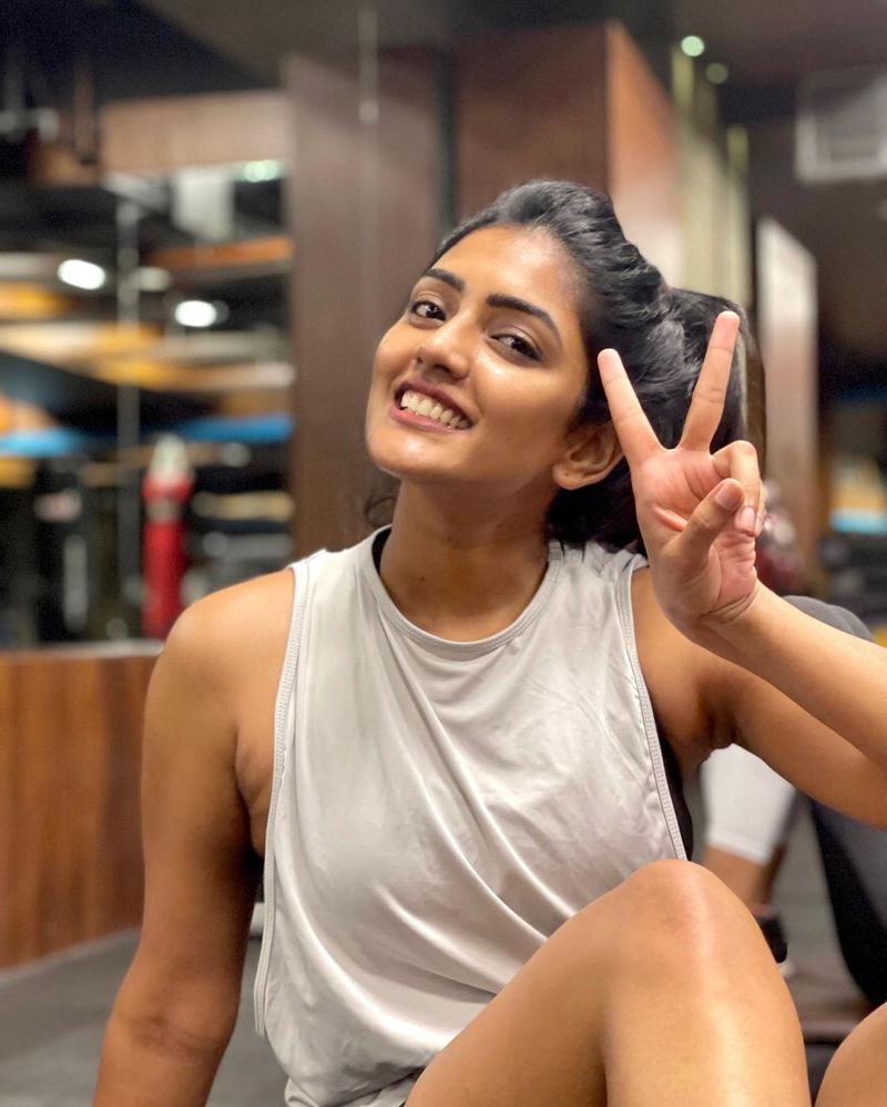 eesha rebba thighs show with workout small dress looks stunning