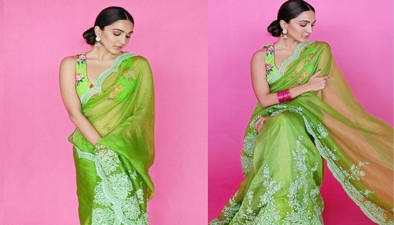 కియారా చీరల్లో అందంగా మెరిసిపోవడం ఇప్పుడు మొదలేం కాదు. ఇదివరలో కూడా తెల్లటి చీరలో రాజహంసలా మెరిసిపోయింది. దానికి మ్యాచింగ్ లేత నీలిరంగు జుంకాలతో అబిమానుల హృదయాల్ని కొల్లగొట్టింది. తెల్లని ఎంబ్రాయిడరీ చీర మీదికి త్యాని జ్యువెలరీ ది లిలక్ పోల్కీ చెవిపోగులు జోడించి అందంగా కనిపించింది.