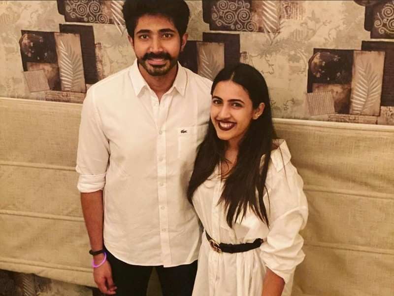 niharika husband chaitanya midnight parties with friends this is the reason of issue apartment members ?
