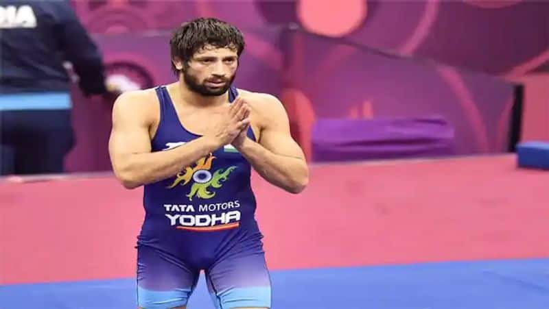 Tokyo Olympics 2020 Indian wrestler Ravi Dahiya won silver defeated in final by Russian Player