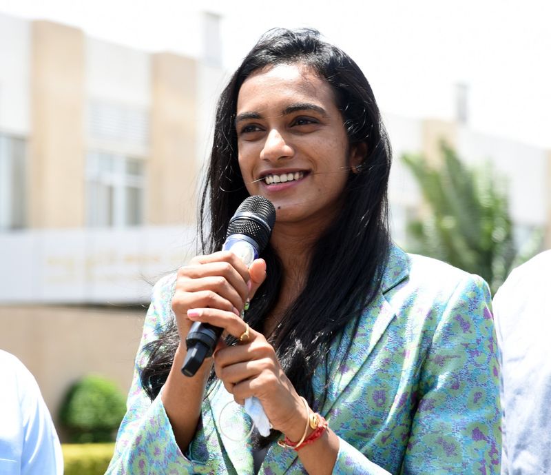 Olympic Medalist PV Sindhu meets AP CM Jagan Mohan Reddy in Amaravati akp