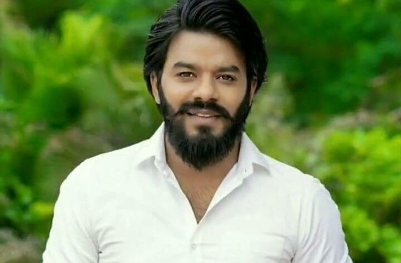 biggboss5 mind blowing offered to jabardasth star comedian ?