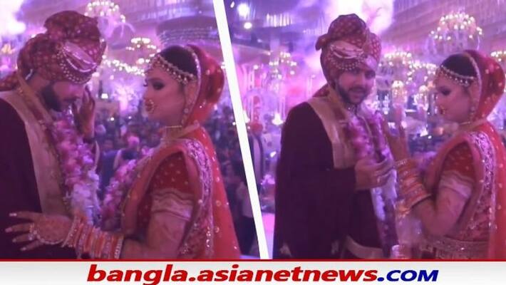 Bride and groom cry during emotional varmala ceremony bmm Bride and groom cry during emotional varmala ceremony bmm
