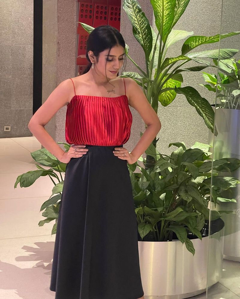 priya prakash varrier one post five lakhs shocking remunaration