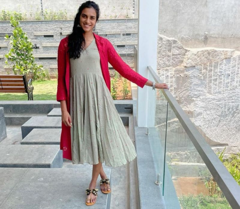 PV Sindhu Knows How To Win Hearts Not Just With Her Game But With Her Style Too dpl