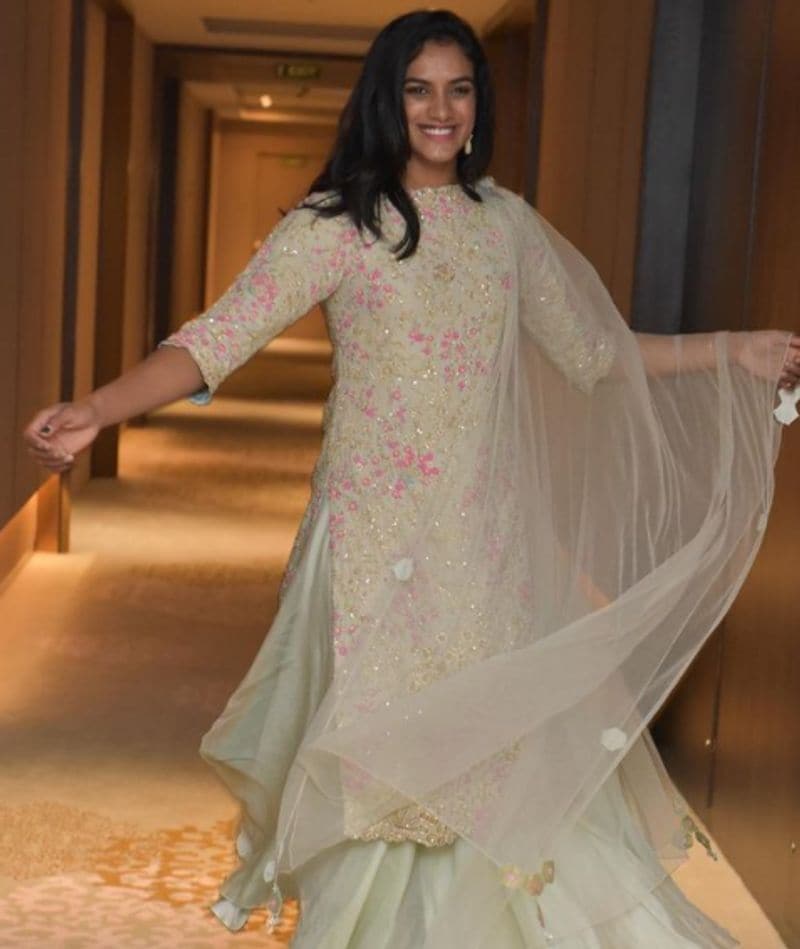 PV Sindhu Knows How To Win Hearts Not Just With Her Game But With Her Style Too dpl