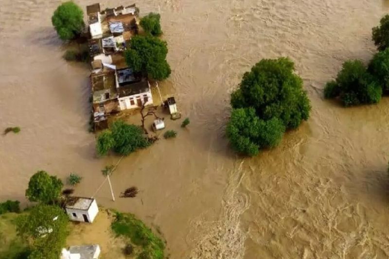 Madhya Pradesh rescue operation photos of heavy rains and flood