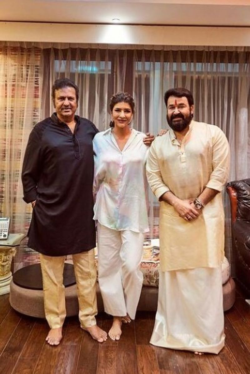 mohanlal meena goes mohanbabu house for dinner rare photos viral