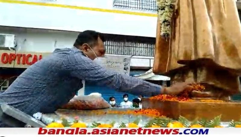 TMC celebrates Rabindranath Tagores death anniversary in Raiganj on Sunday RTB