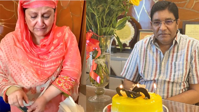 Hina Khan celebrated fathers birth anniversary with her mother and sharing an emotional note