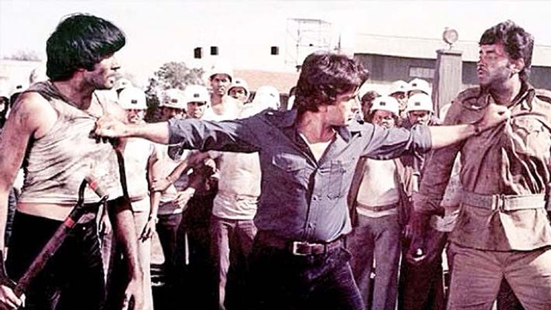 film kaala patthar completed 42 year When Amitabh Bachchan beat Shatrughan Sinha for this big reason