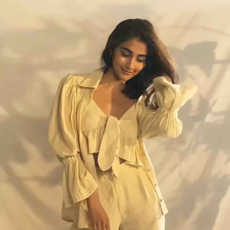 pooja hegde shared cute pics with tighs show and trivikram feel pooja legs golden
