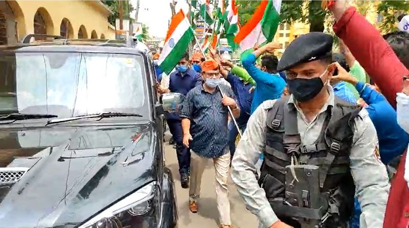 Shuvendu Soumen face off on Quit India Movement day in Tamluk bmm