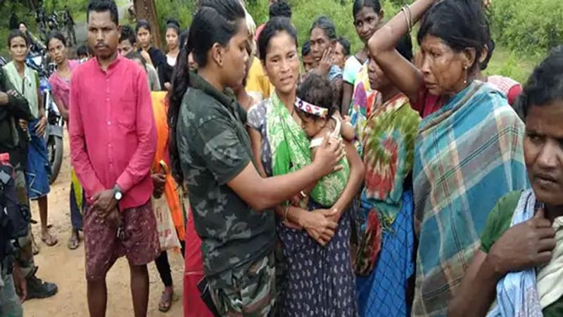 A Emotional story of son and mother After Tractor Trolley Accident in Dantewada, Chhattisgarh