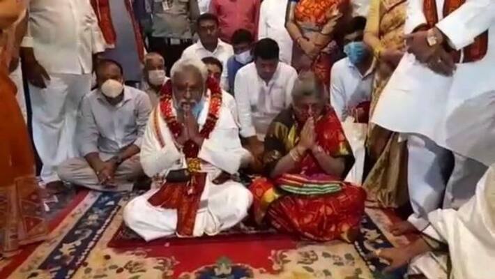 TTD Chairman YV Subbareddy Visits Vijayawada Kanaka Durga Temple akp TTD Chairman YV Subbareddy Visits Vijayawada Kanaka Durga Temple akp