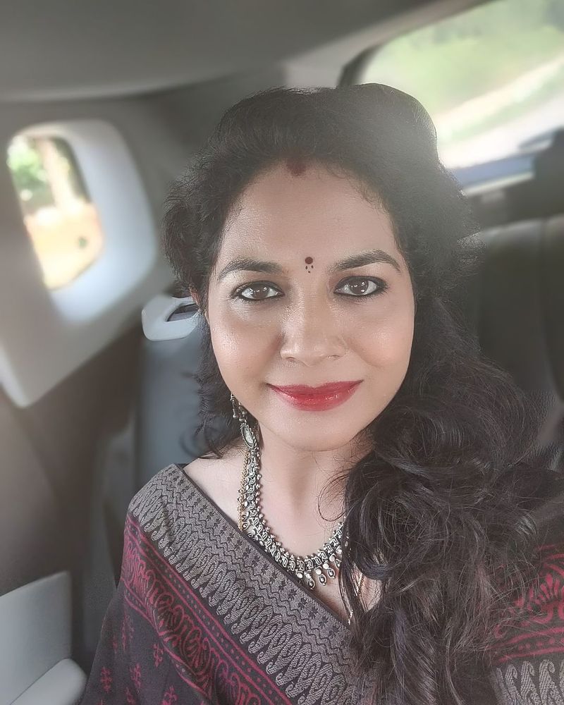 singer sunitha revealed shocking thing about her marriage and insults