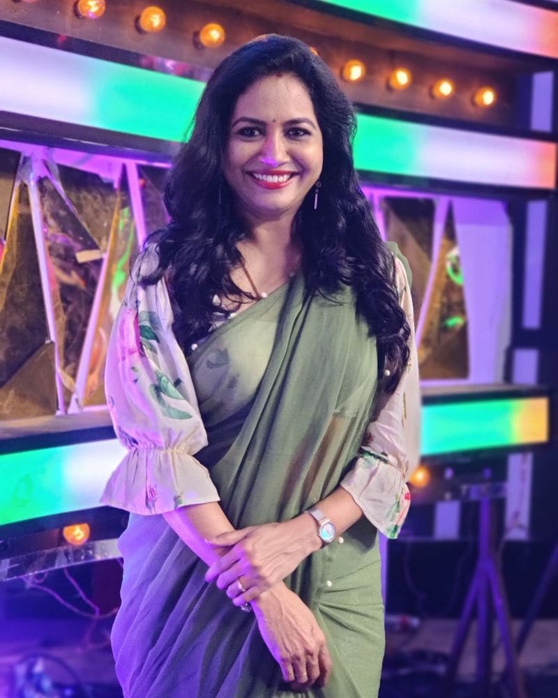 singer sunitha revealed shocking thing about her marriage and insults