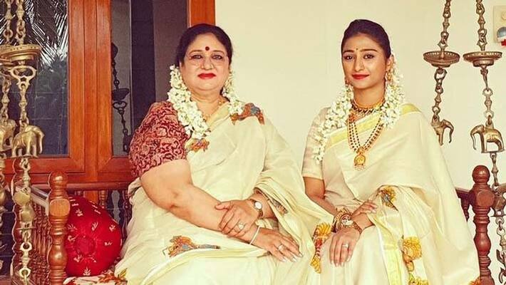 yeh rishta kya kehlata hai actress mohena kumari wishes her mother in law for birthday yeh rishta kya kehlata hai actress mohena kumari wishes her mother in law for birthday