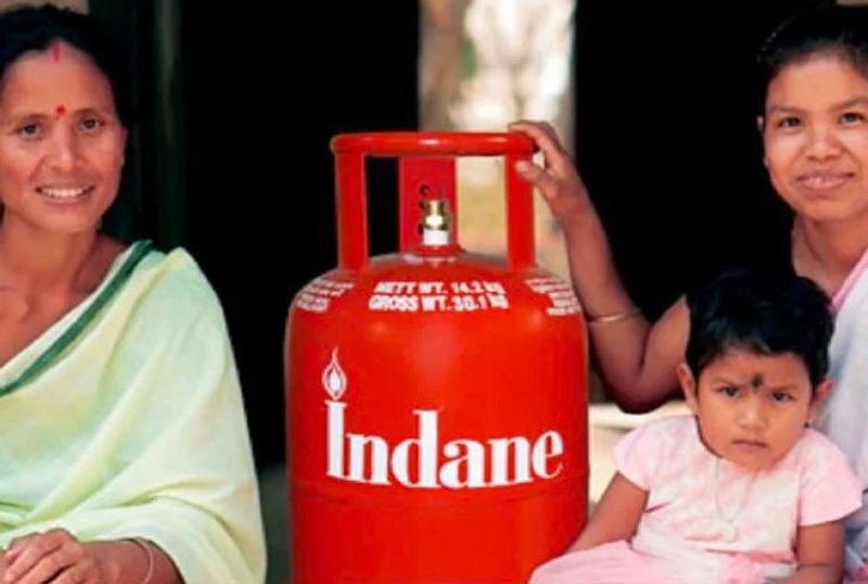 pradhan mantri Ujjwala Yojana 2.0: Know how this government scheme is beneficial and how you can take advantage of it