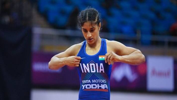 wrestling federation of india temporarily suspended Vinesh Phogat wrestling federation of india temporarily suspended Vinesh Phogat