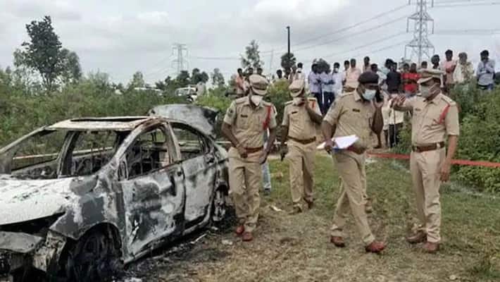police found the dead body in a car medak district ksp police found the dead body in a car medak district ksp