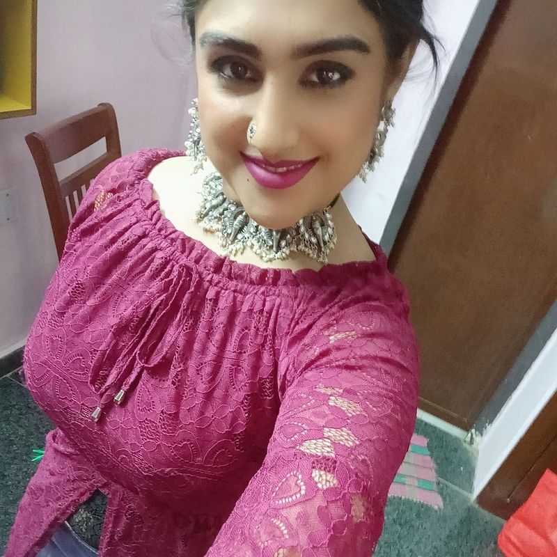 i am big fan of ntr desire act with him revealed sensational actress vanitha vijay kumar