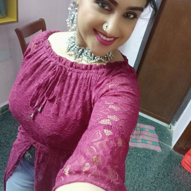 i am big fan of ntr desire act with him revealed sensational actress vanitha vijay kumar