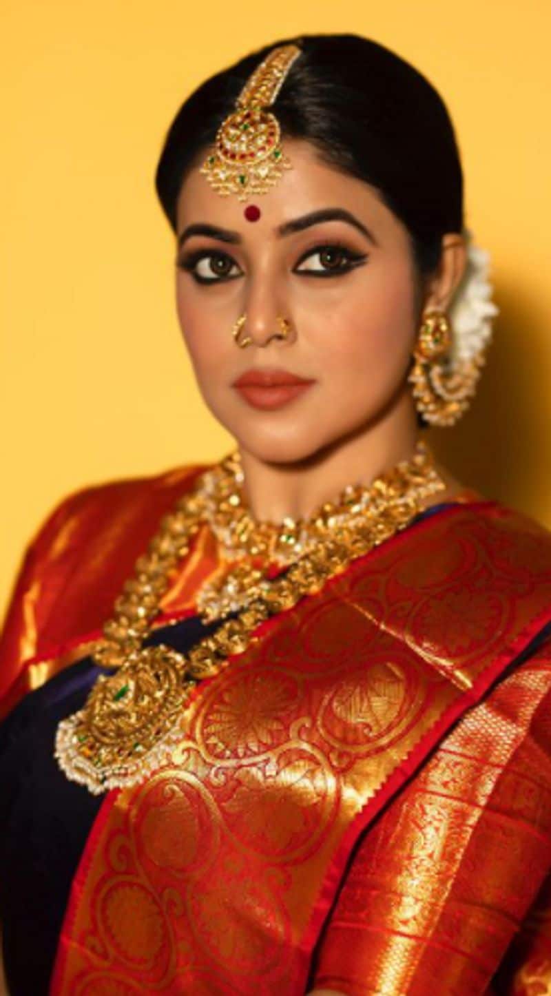 Shamna Kasim share her photo