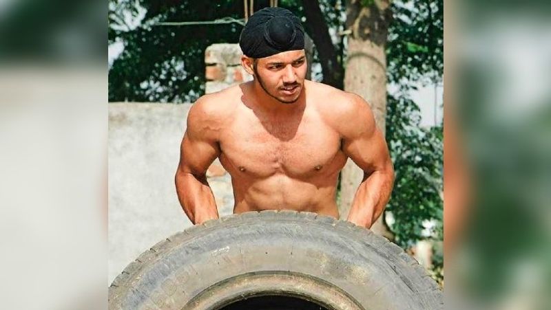 A Punjabi teenager sets 2 world records in fitness, but never never went to gym ALB