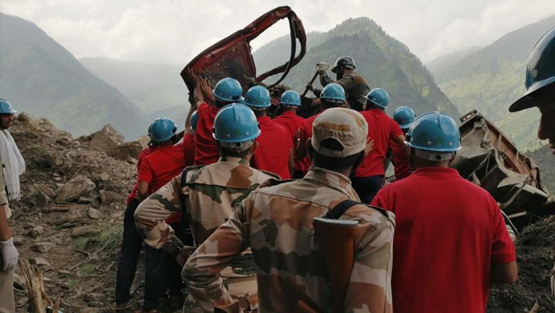 Himachal LandSlide, several others feared buried under debris