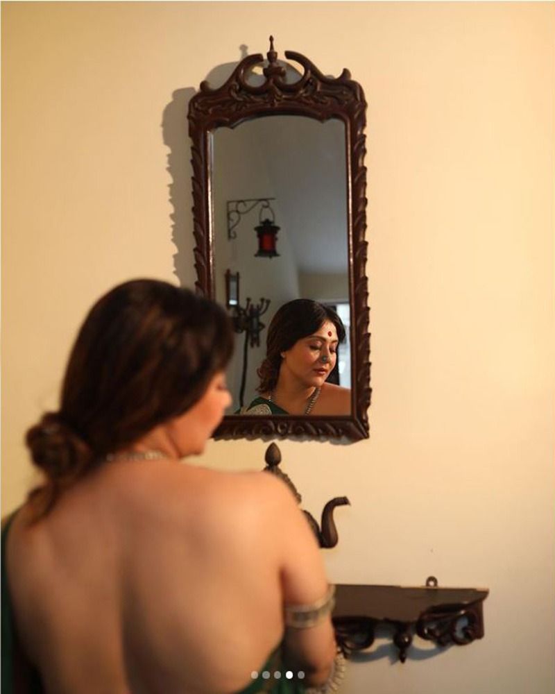 Swastika Mukherjee looks gorgeous in backless photos goes super viral in social media BRD