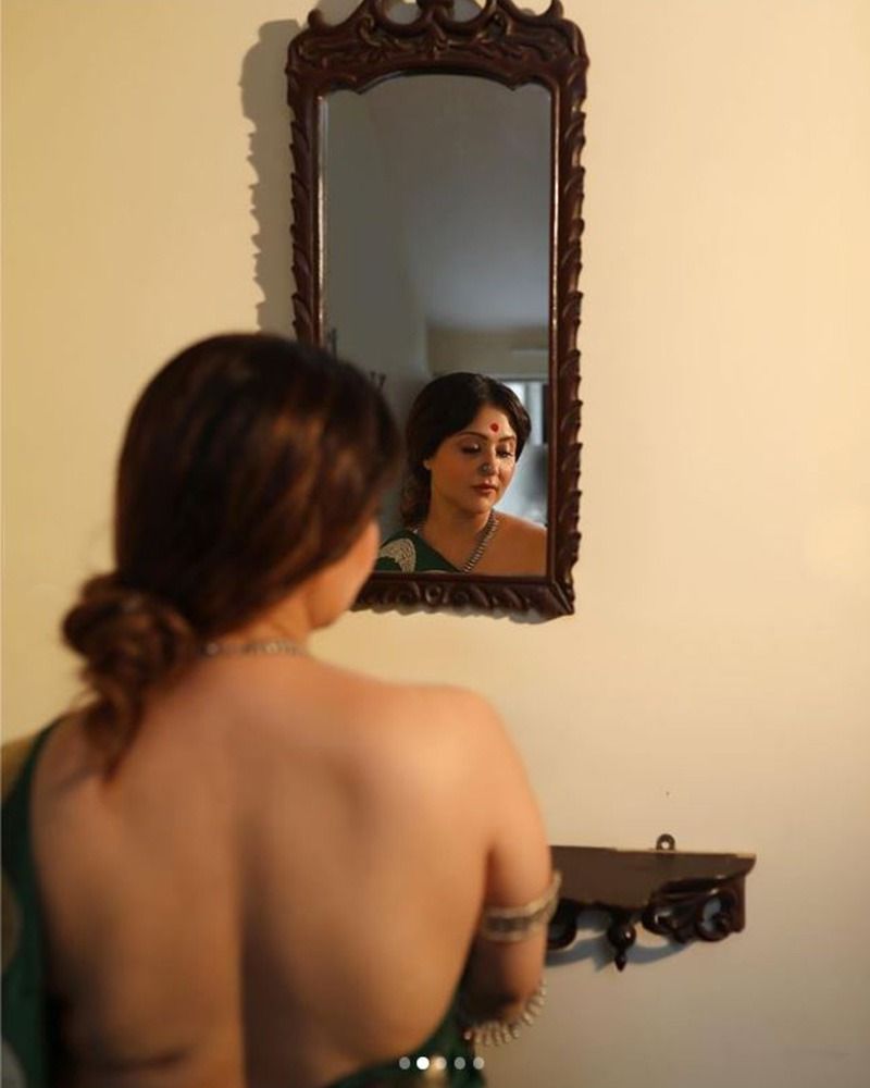 Swastika Mukherjee looks gorgeous in backless photos goes super viral in social media BRD