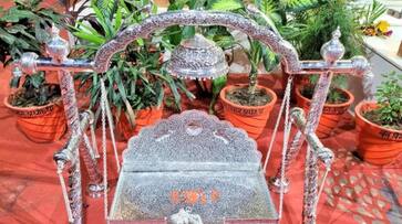 silver swing installed in Uttar Pradesh Ayodhya gcw silver swing installed in Uttar Pradesh Ayodhya gcw