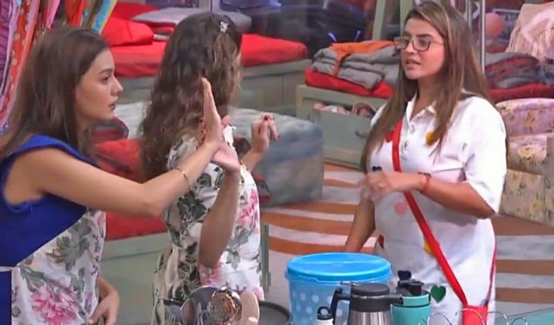 What is Shamita Shetty's real age? Why Bigg Boss OTT contestant Akshara Singh calling her 'Maasi' RCB