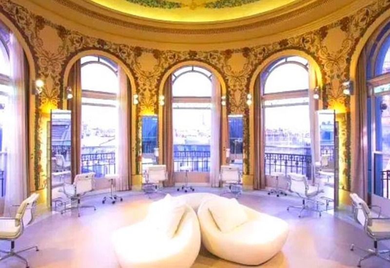 Lionel Messi stays at five star luxury hotel in Paris after signing PSG spb