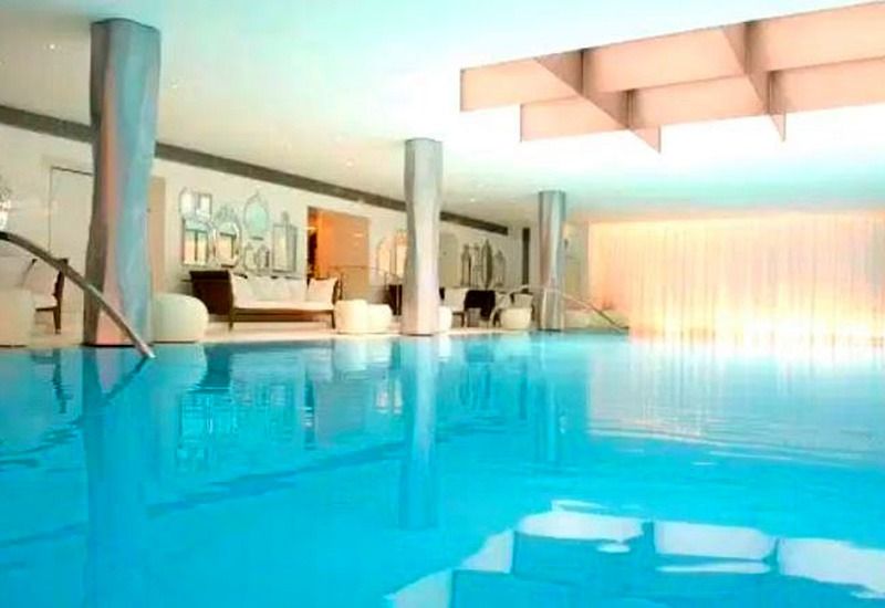 Lionel Messi stays at five star luxury hotel in Paris after signing PSG spb