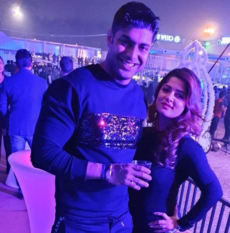 happy birthday Srabanti Chatterjee before birthday roshan singh getting expensive gifts BRD