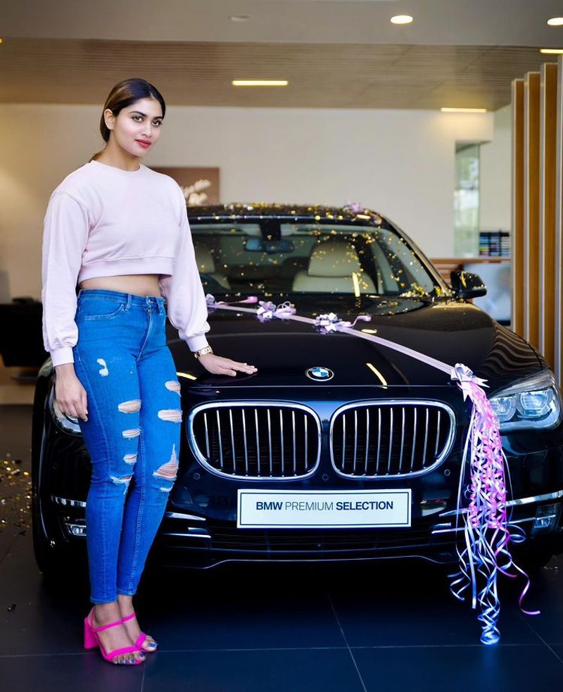 shivani buy the new bmw7 series car