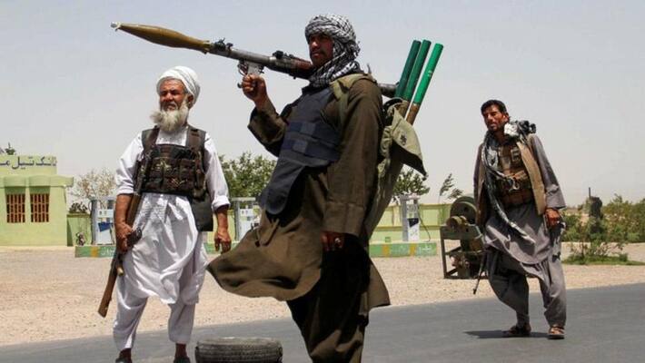 Taliban fighters enter Kabul; helicopters land at US Embassy bpsb Taliban fighters enter Kabul; helicopters land at US Embassy bpsb