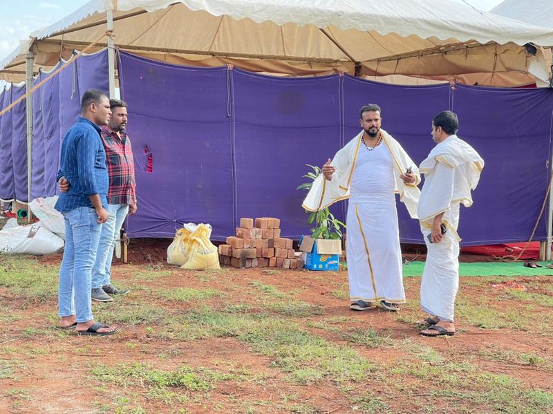 Umapathy Srinivas performs Bhoomi pooja for 25 acre film city vcs