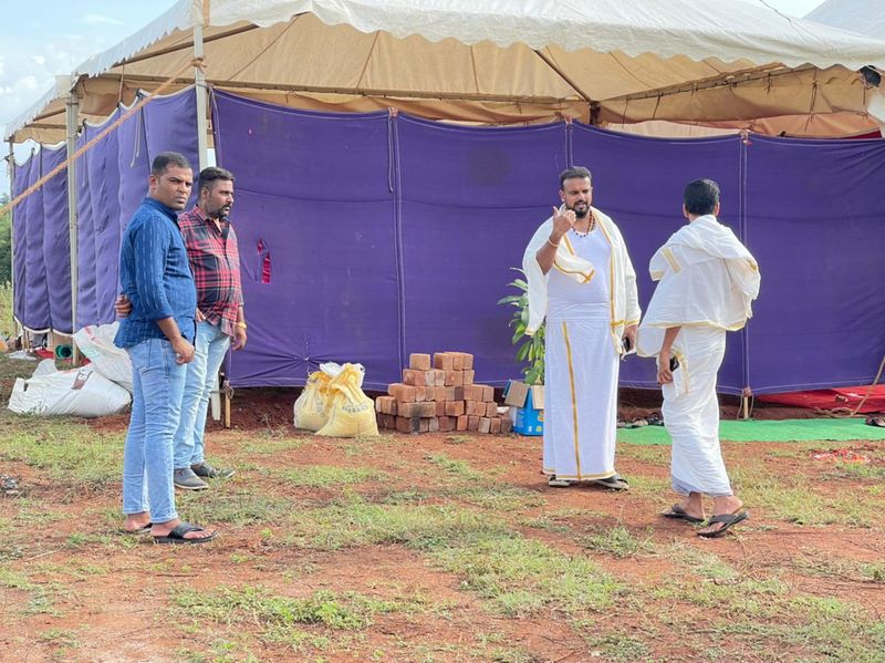 Umapathy Srinivas performs Bhoomi pooja for 25 acre film city vcs