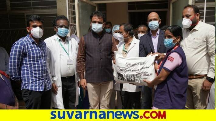 minister ashwath narayan Distributes Food kit to D group employees snr minister ashwath narayan Distributes Food kit to D group employees snr