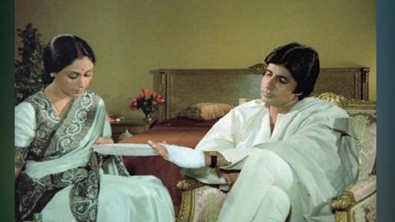 Amitabh Bachchan Rekha film Silsila completed 40 years, Big B got angry with director Yash Chopra after seeing the film