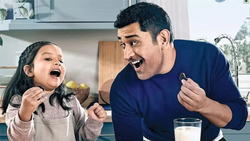 MS Dhoni 1 year of Retirement: see 11 photo when Mahi's news went viral on social media
