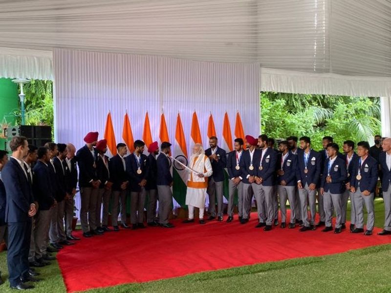 Prime Minister shared breakfast with the Olympic medalists